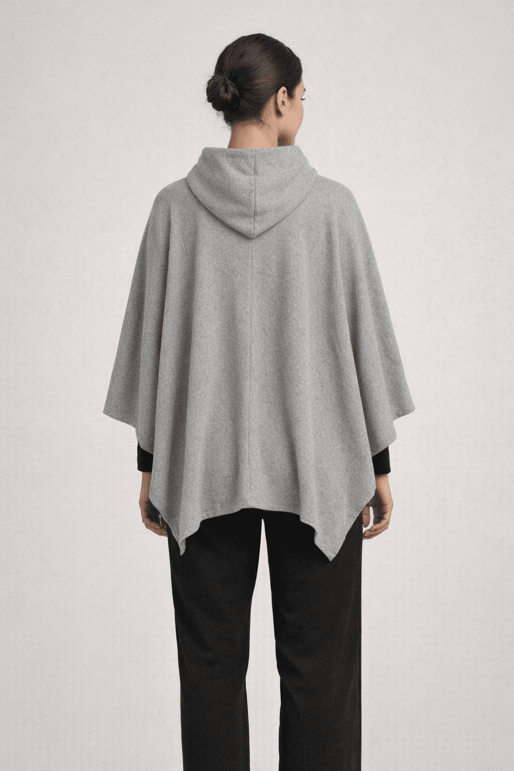 Amanda Poncho - GRAY